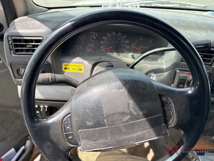 2001-ford-f450-xlt-image-38