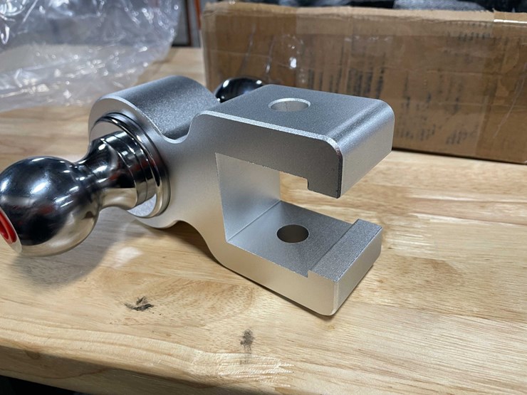 #2556-•-aluminum-adjustable-trailer-hitch-image-4