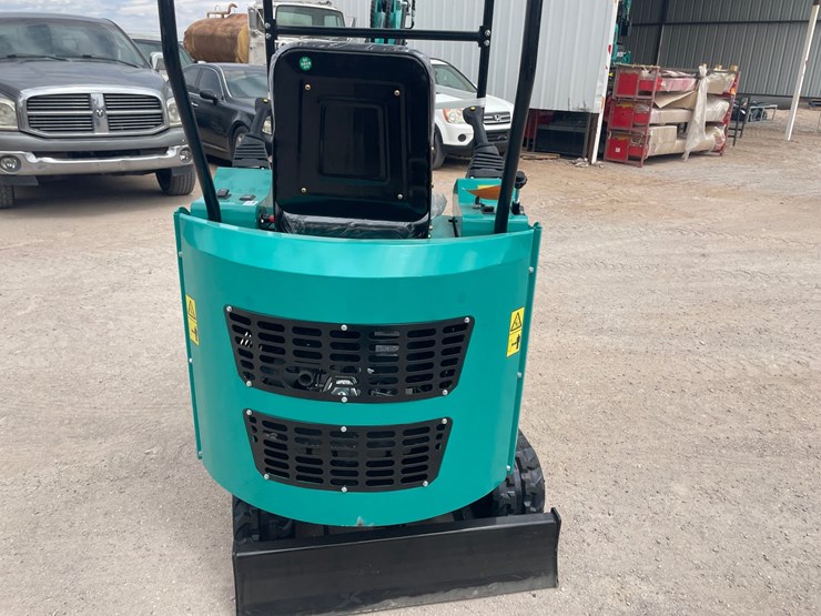 #3010-•-unused-2026-cfg-mini-excavator-image-12