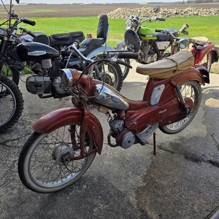 Mobylette Scooter