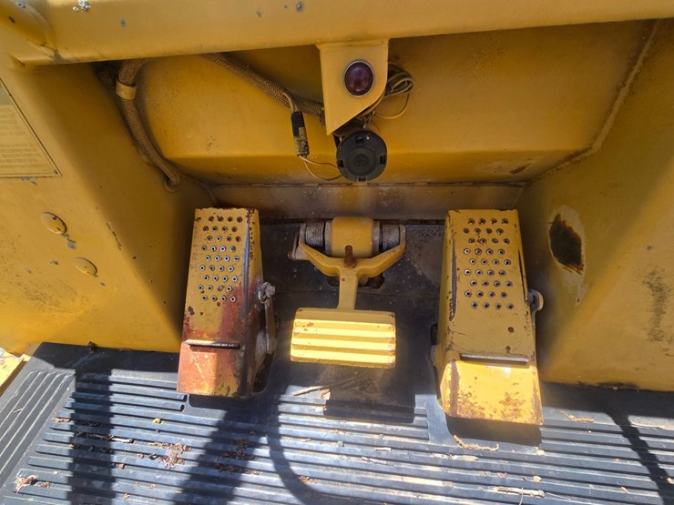 caterpillar-963-image-46