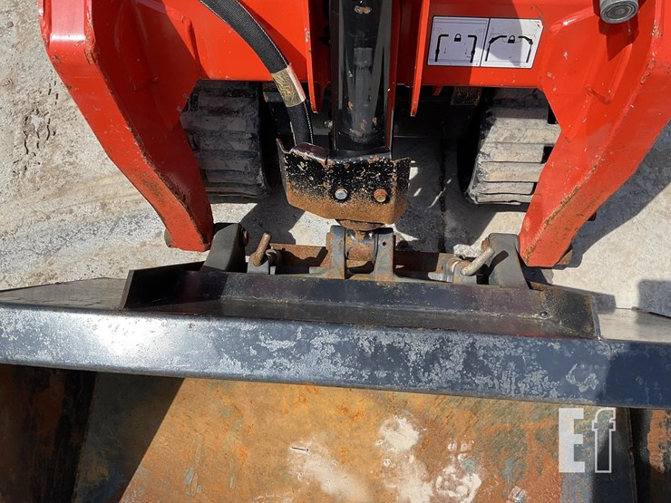 2024-kubota-scl1000-image-12