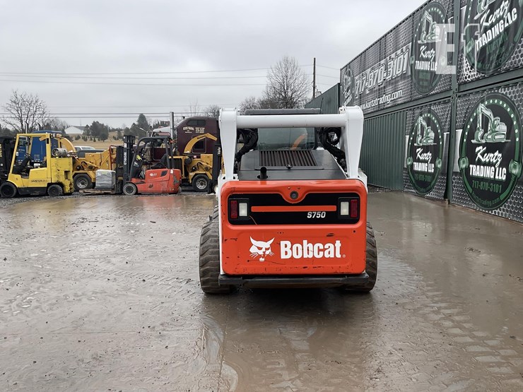 2011-bobcat-s750-image-3