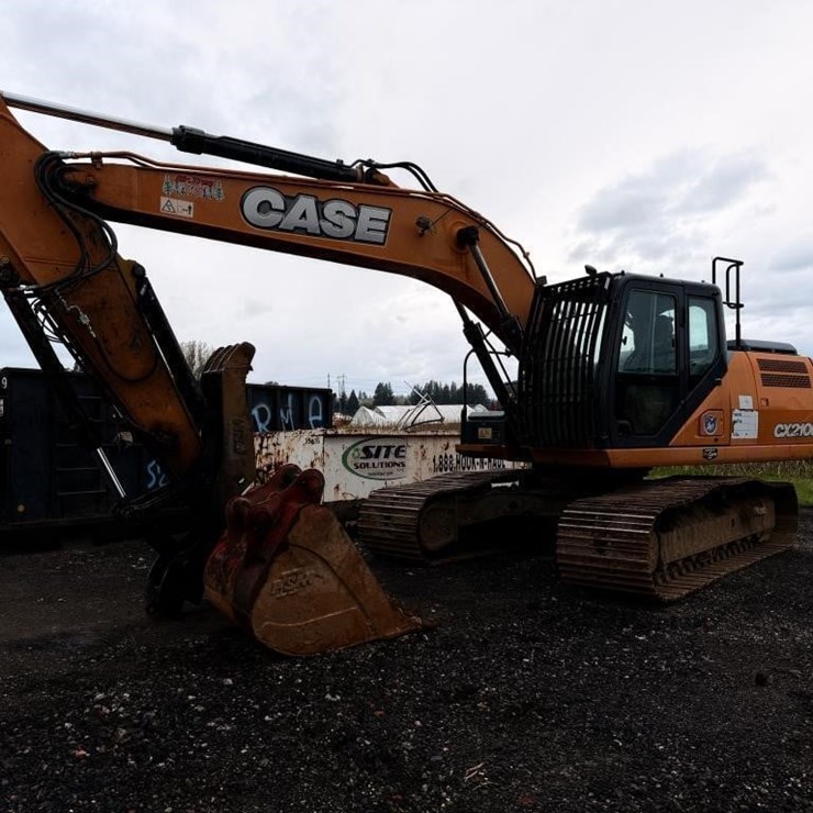 2015 CASE CX210