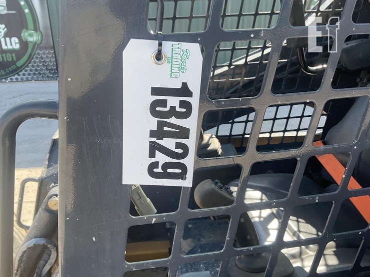 2023-deere-317g-image-20