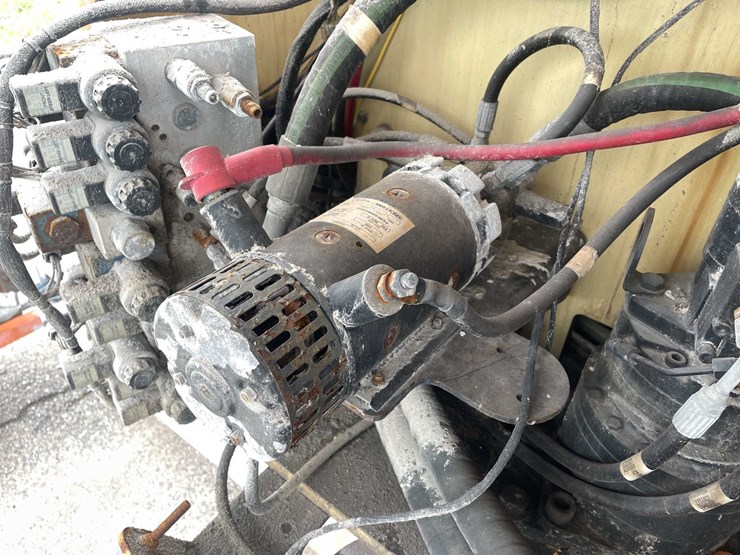 #1482-•-jlg-boom-lift-(of)-image-42