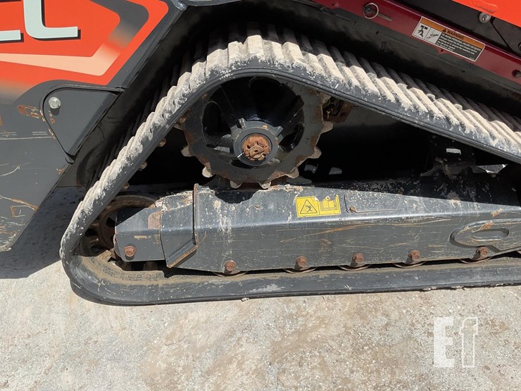 2024-kubota-scl1000-image-10