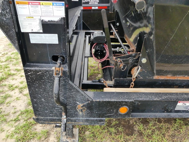 2022-pj-trailers-7'x16'-rollster-image-14