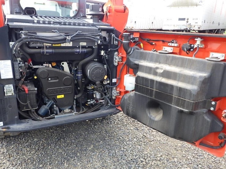2024-kubota-svl75-3-image-9