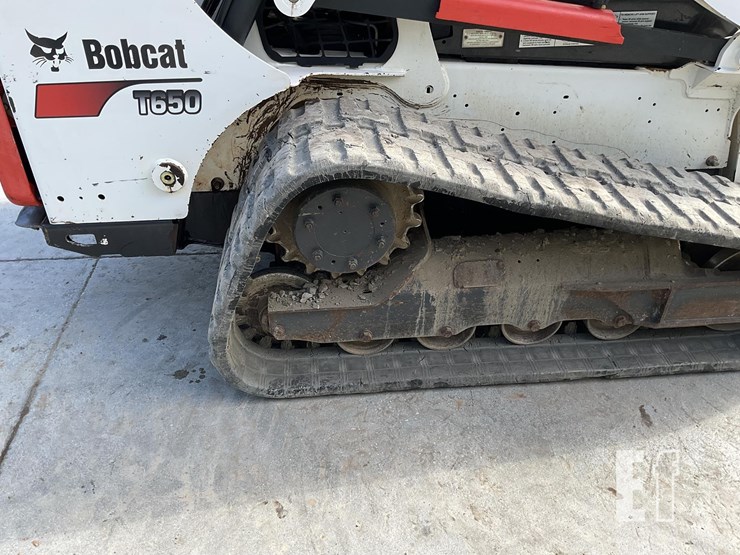 2016-bobcat-t650-image-10