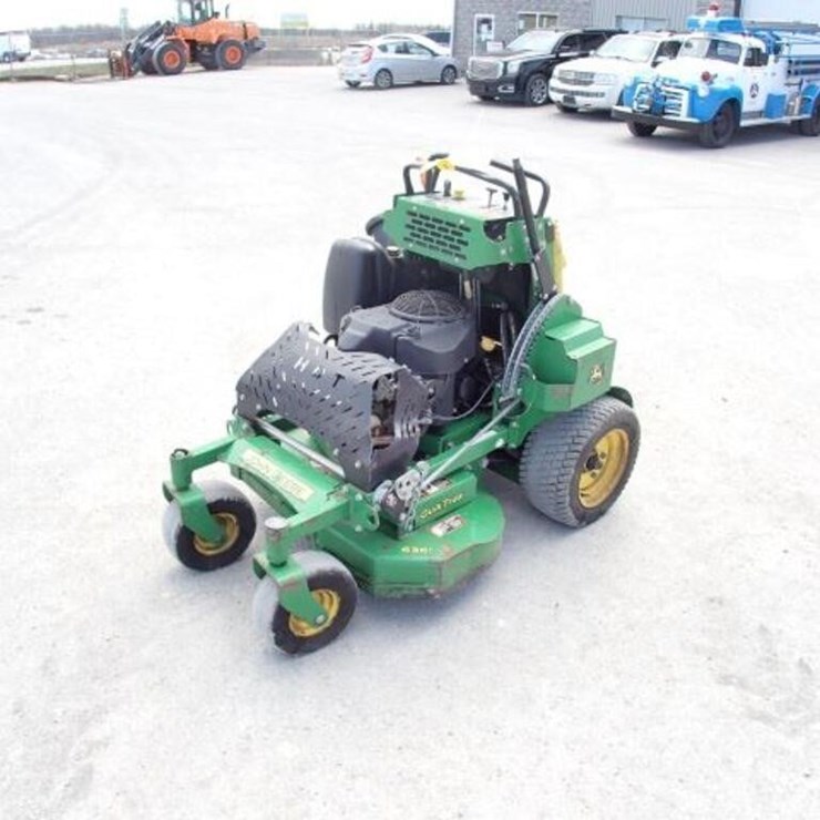 JOHN DEERE 636M