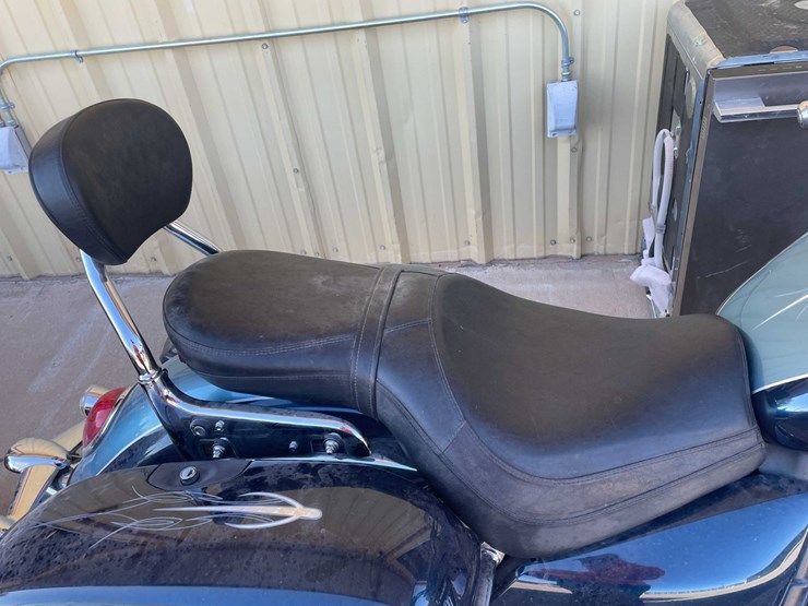 #173-•-2009-triumph-rocket-iii-motorcycle-(has-tx-title)-image-7