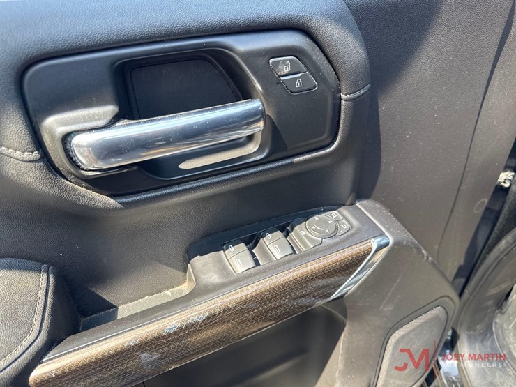 2020-chevrolet-silverado-1500-image-16