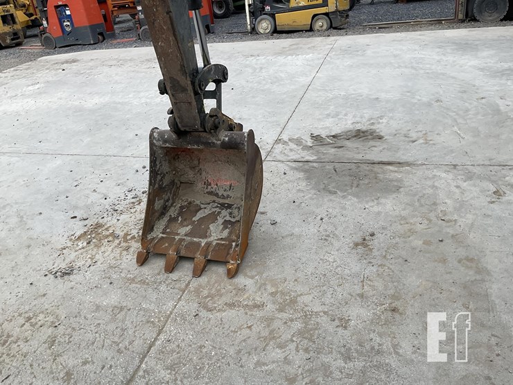 2014-deere-50g-image-11