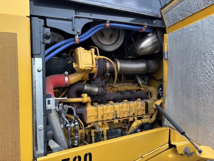 2023-john-deere-544-image-44