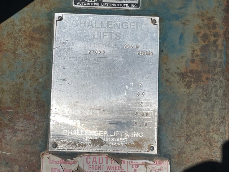 #254-•-car-lift-image-18