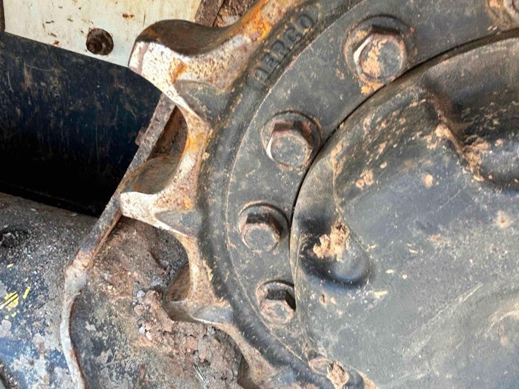 2019-bobcat-t590-image-6