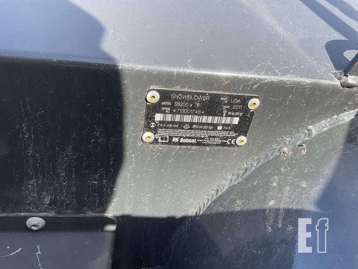 2011-bobcat-sb200-60-image-6