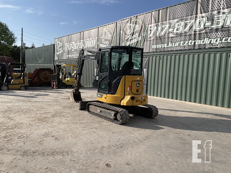 2023-deere-35g-image-2