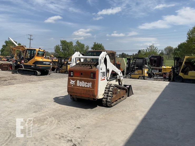 2005-bobcat-t190-image-4