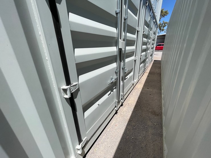 #102-•-40'-high-cube-multi-door-shipping-container-image-8