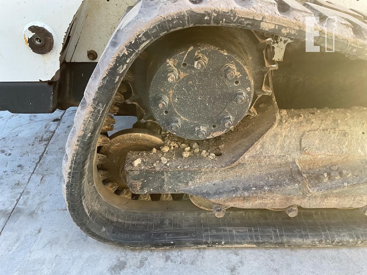 2017-bobcat-t650-image-10