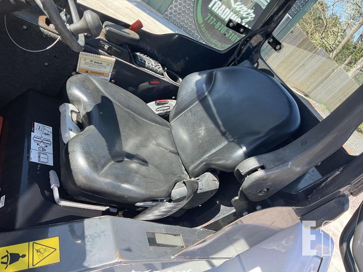 2020-bobcat-l23-image-12