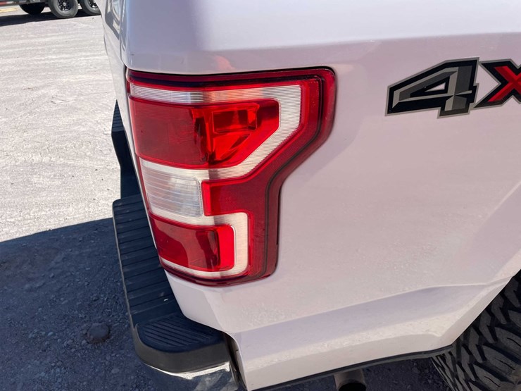 2019-ford-f150-image-32