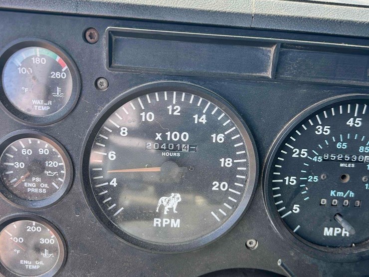 2000-mack-ch613-image-67