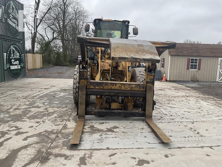 2015-caterpillar-938k-image-7
