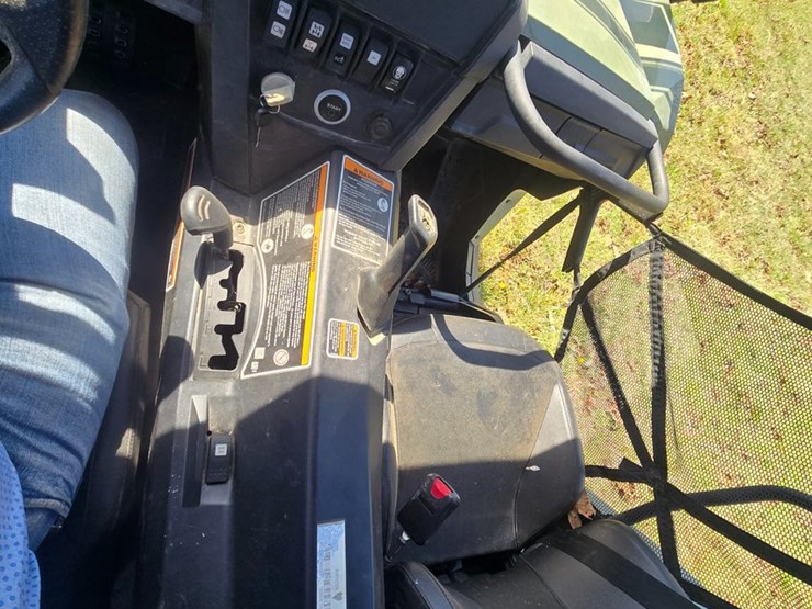 #23790-•-2020-can-am-commander-800r-image-36