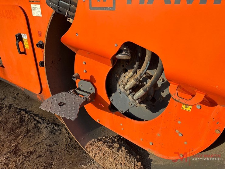 2019-hamm-hd+120i-double-drum-roller-image-18