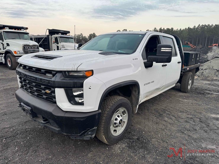 2021-chevrolet-silverado-2500-image-4