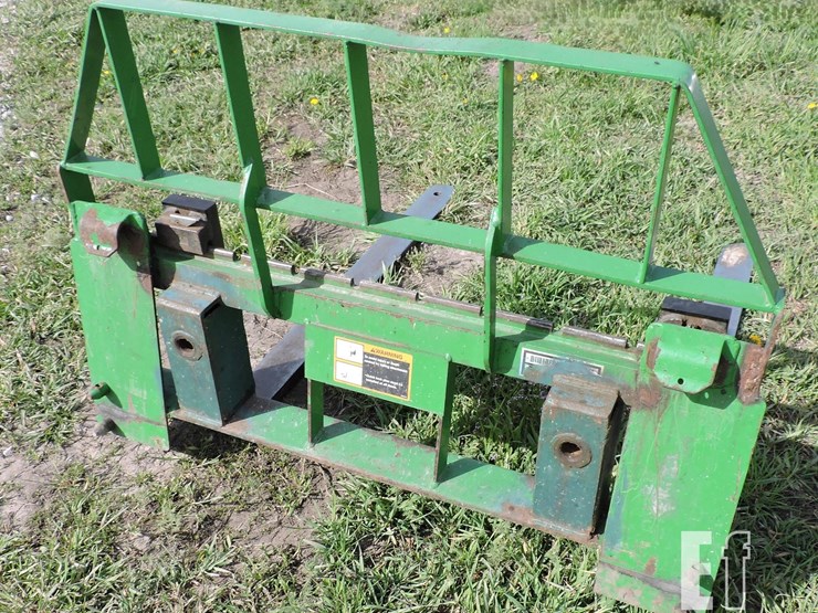 john-deere-specific,-front-loader-forks-image-3