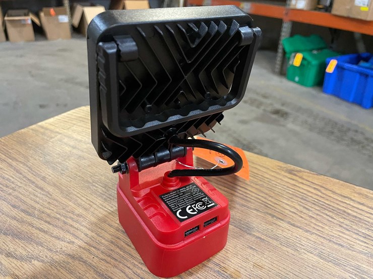 #2532-•-milwaukee-compatible-18-v-cordless-led-worklight-(pr13)-image-2
