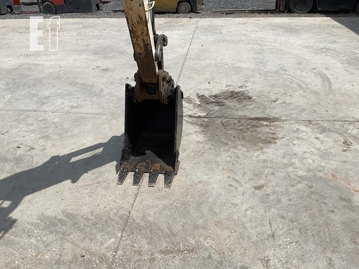 2021-bobcat-e32i-image-11