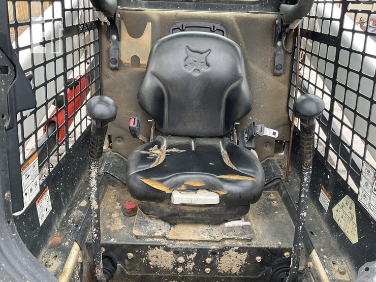 2019-bobcat-t595-image-14