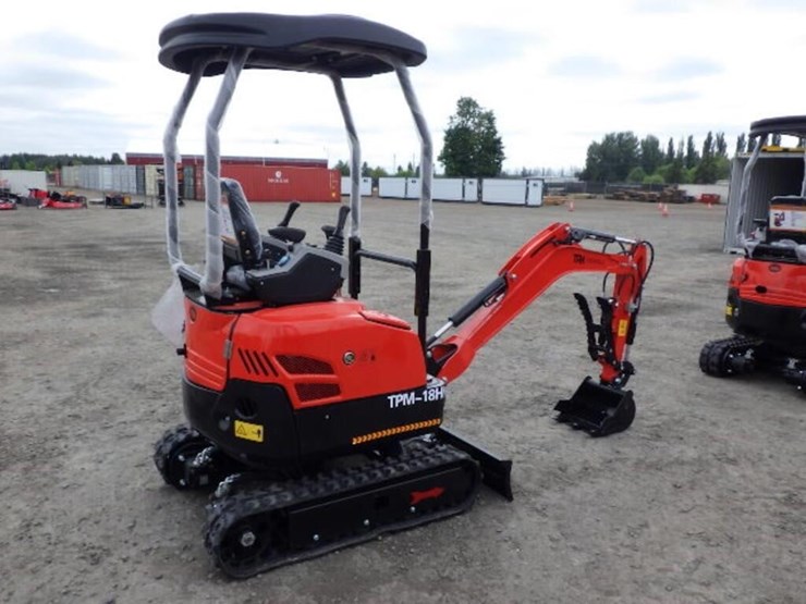 2026-tpm-tpm-18hh-hydraulic-excavator-image-3