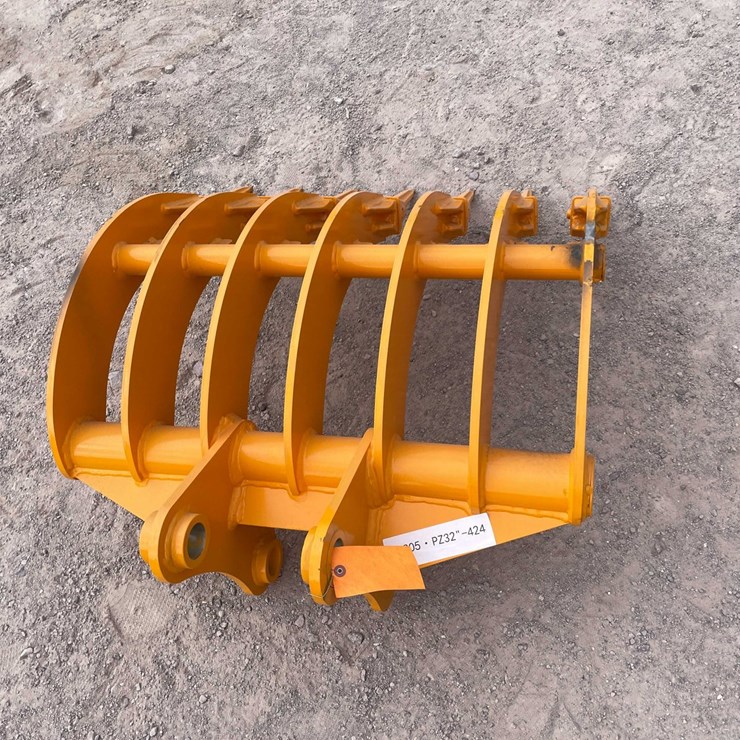 2026 CATERPILLAR 305