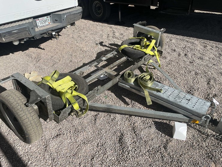 #200-•-tow-dolly-(has-certificate)-image-12