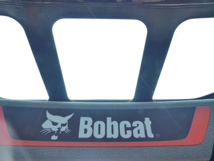 2025-bobcat-t86-image-17