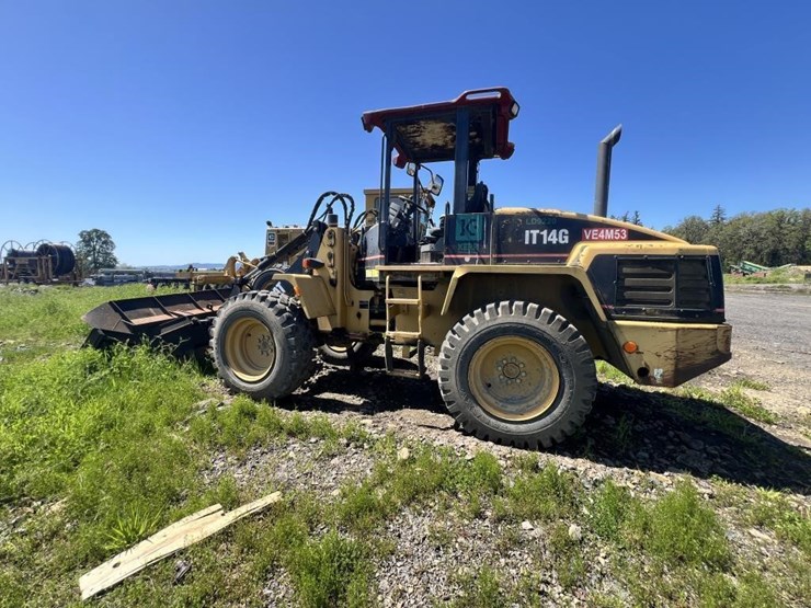 2005-caterpillar-it14g-image-1