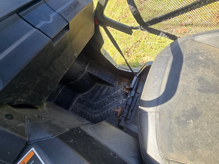 #23790-•-2020-can-am-commander-800r-image-33