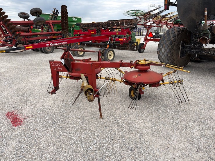 new-holland-254-image-1