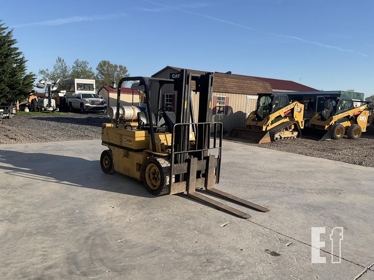 1993-caterpillar-vc60d-image-6