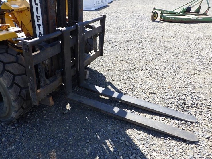 liftall-l40d-forklift-image-29