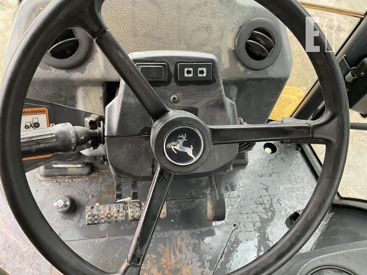 2018-deere-310sl-image-17