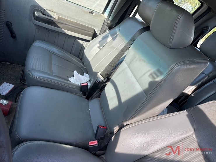 2015-ford-f250-xl-image-30