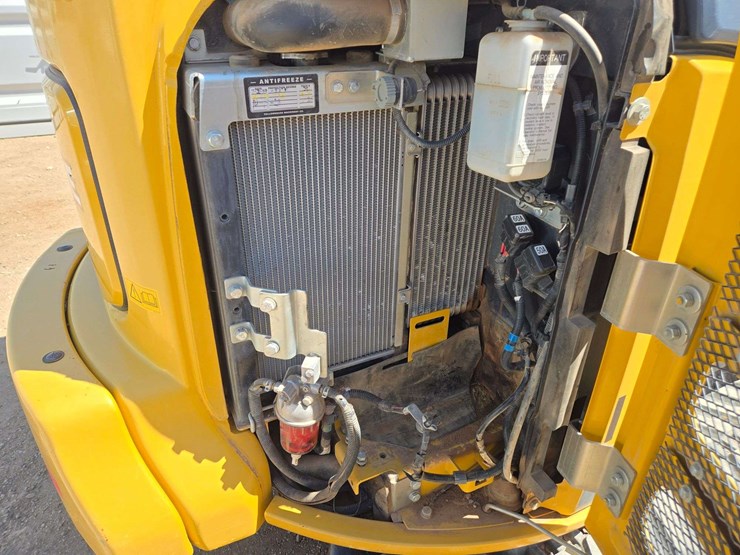 2015-deere-35g-image-13