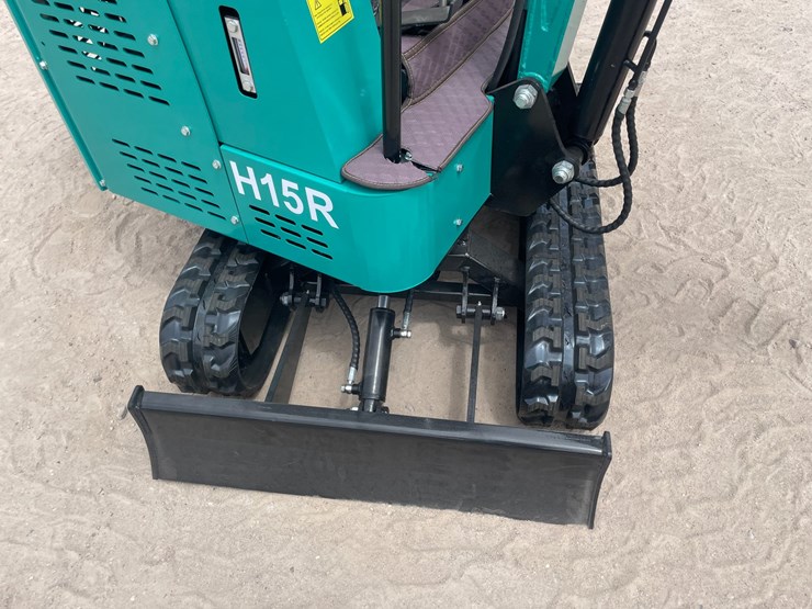 #3011-•-unused-2026-cfg-mini-excavator-image-12